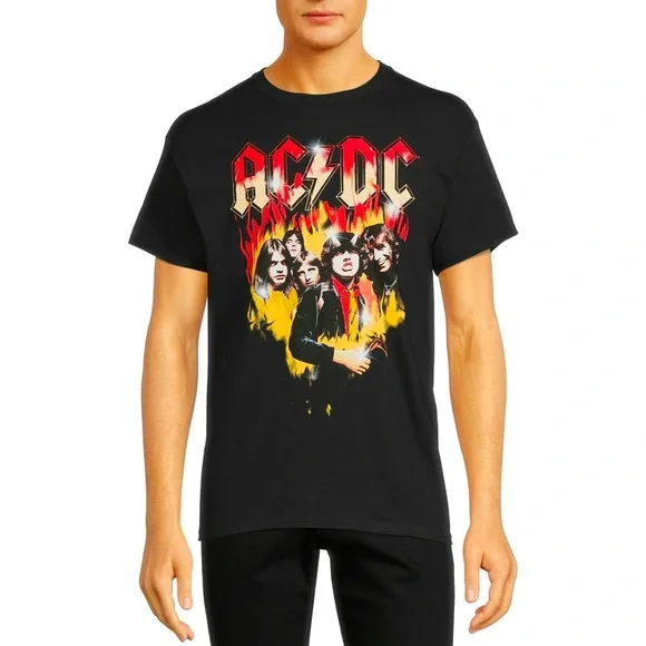 Mens ACDC Short Sleeve Graphic Pullover Crew Neck Relaxed Fit T-Shirt NWT!!! - Picture 1 of 2